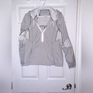 Lululemon windbreaker jacket